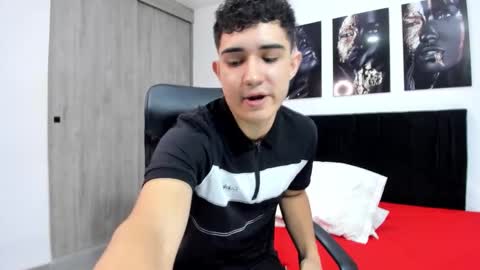 alejo_gray1 online show from 02.11.26