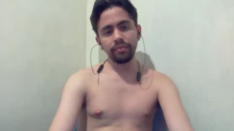 Snapshot of alejo_shy chatting on 12.19.24 alejo_shy online show from 12.19.24