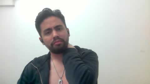 Snapshot of alejo_shy chatting on 11.28.25 alejo_shy online show from 11.28.25