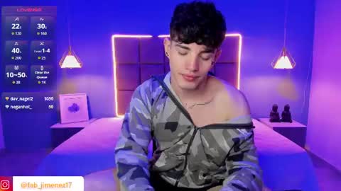 Snapshot of alejootwink chatting on 07.31.26 ALejoo Saenz online show from 07.31.26