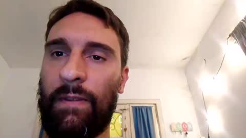 Snapshot of alekessler chatting on 03.04.25 alekessler online show from 03.04.25