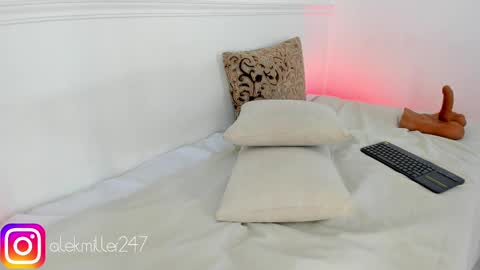 Snapshot of aleksandra_miller chatting on 02.26.25 Aleksandra online show from 02.26.25