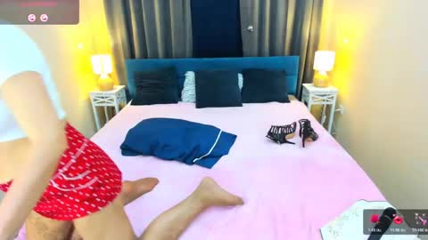 Snapshot of alencia_ chatting on 05.23.26 Alensi online show from 05.23.26