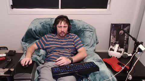 Snapshot of alertdingo11 chatting on 03.07.25 alertdingo11 online show from 03.07.25