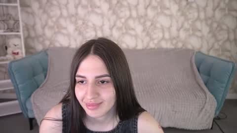 Snapshot of alesiadessmond chatting on 06.18.26 alesiadessmond online show from 06.18.26