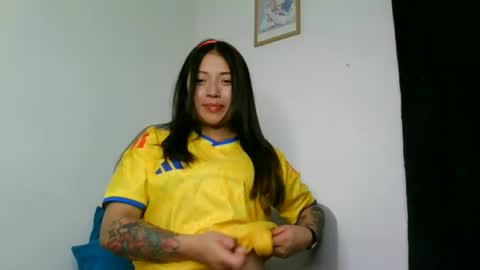 Snapshot of aleska_dollx chatting on 06.24.26 QUEEN OFF MILk IM BACK 15 NOV online show from 06.24.26