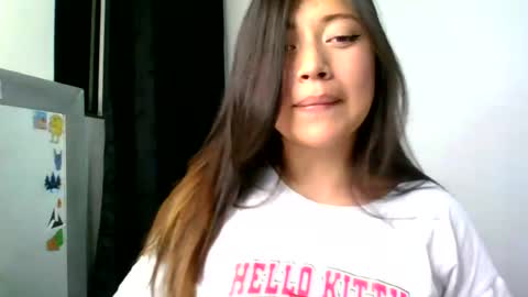 Snapshot of aleska_dollx chatting on 07.20.26 QUEEN OFF MILk IM BACK 15 NOV online show from 07.20.26