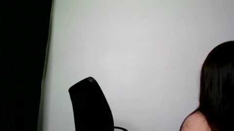 Snapshot of aleska_dollx chatting on 07.22.26 QUEEN OFF MILk IM BACK 15 NOV online show from 07.22.26
