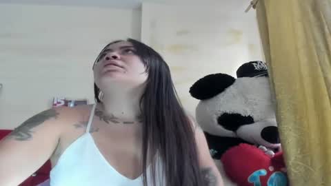 paola online show from 10.10.25