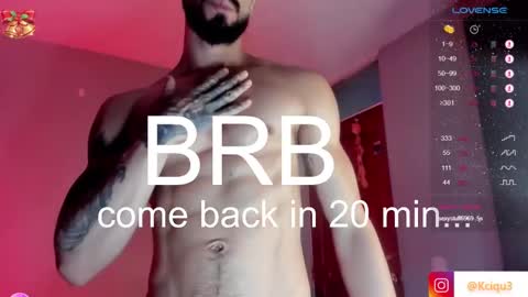 Snapshot of alessandro_dibellucci chatting on 01.05.25 Kciqu3 Independent model online show from 01.05.25