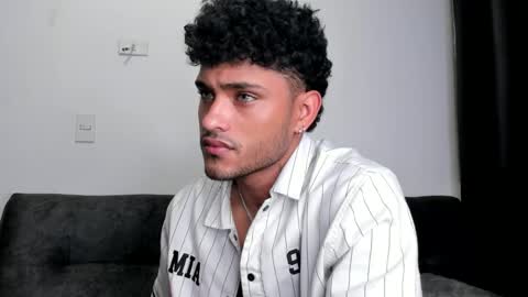 Snapshot of alessandro_vanni chatting on 03.06.25 Alessandro Vanni online show from 03.06.25