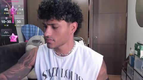 Snapshot of alessandro_vanni chatting on 11.10.25 Alessandro Vanni online show from 11.10.25