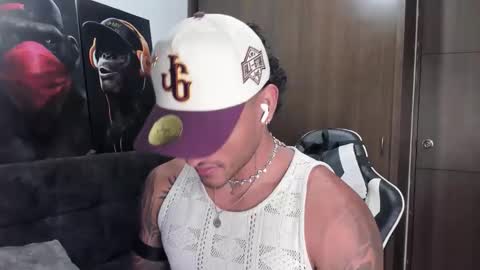 Snapshot of alessandro_vanni chatting on 11.14.25 Alessandro Vanni online show from 11.14.25