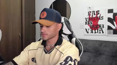 Snapshot of alessandro_vanni chatting on 12.14.25 Alessandro Vanni online show from 12.14.25