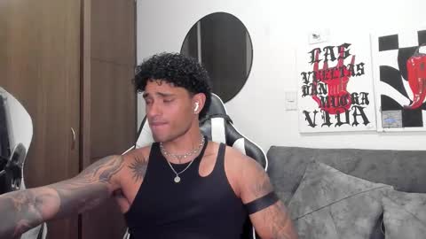 Snapshot of alessandro_vanni chatting on 02.09.26 Alessandro Vanni online show from 02.09.26