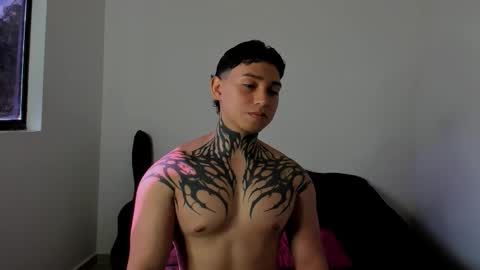 Snapshot of alessandro_wolf chatting on 03.09.26 Alessandro online show from 03.09.26