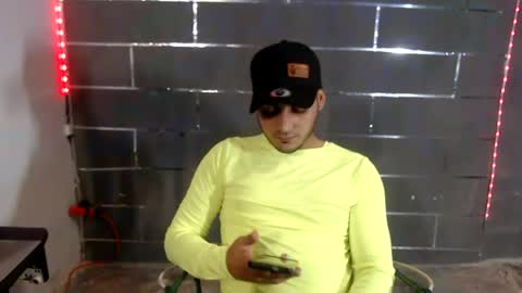 Snapshot of alessandrobooy chatting on 06.22.26 alessandro online show from 06.22.26