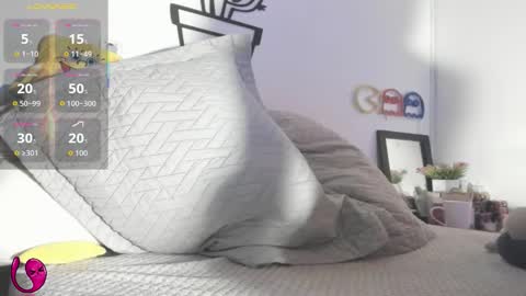 Snapshot of alessia28__ chatting on 11.24.25 Alessia online show from 11.24.25