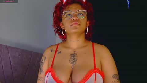 Snapshot of alessia_temptation chatting on 07.26.26 alessia_temptation online show from 07.26.26