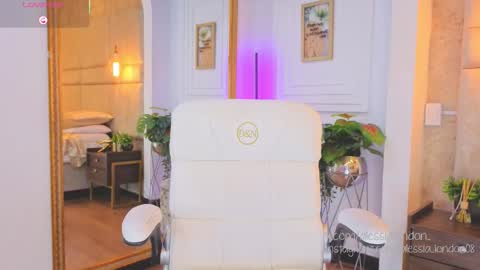 Alessia online show from 09.11.25