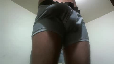 Snapshot of alessiobigcock chatting on 02.09.26 alessio10inches online show from 02.09.26