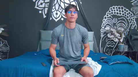 Snapshot of alessiovitale chatting on 01.09.26 Alessio online show from 01.09.26