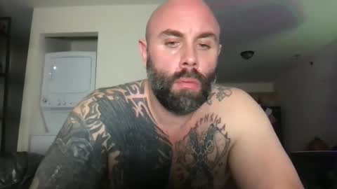 alesterwhite online show from 11.23.25