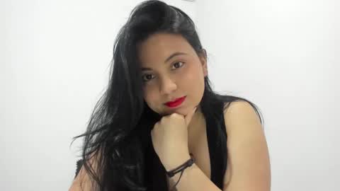 Alejandra online show from 01.13.25