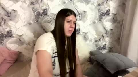 Aletta Oushen online show from 02.03.25