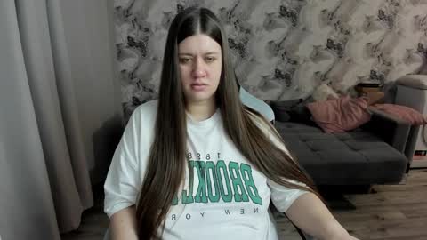 Snapshot of aletta_oushen chatting on 02.14.26 Aletta Oushen online show from 02.14.26