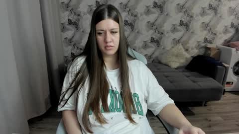 Snapshot of aletta_oushen chatting on 03.04.26 Aletta Oushen online show from 03.04.26