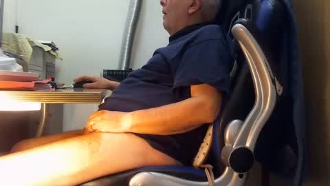 Snapshot of alex47100 chatting on 02.04.25 alex47100 online show from 02.04.25