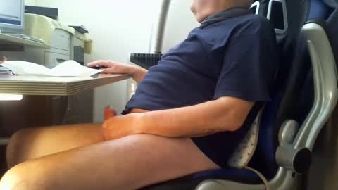 Snapshot of alex47100 chatting on 03.05.25 alex47100 online show from 03.05.25