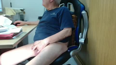 Snapshot of alex47100 chatting on 05.07.26 alex47100 online show from 05.07.26