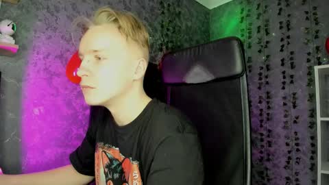 Snapshot of alex__sweet chatting on 02.15.26 your Alex online show from 02.15.26