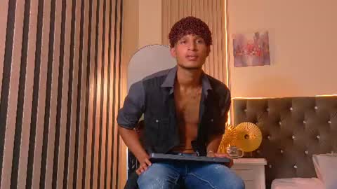 Snapshot of alex_bloom_ chatting on 07.02.26 Alexander online show from 07.02.26