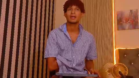 Snapshot of alex_bloom_ chatting on 08.01.26 Alexander online show from 08.01.26