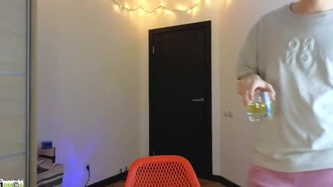 FAVORITE online show from 02.25.25