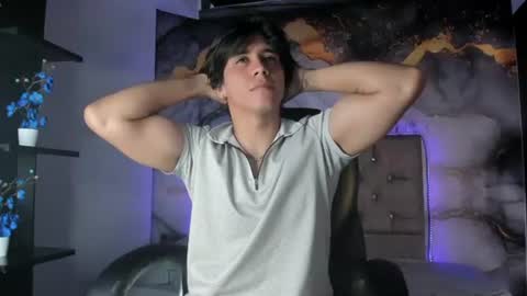 Snapshot of alex_cano chatting on 06.16.26 alex online show from 06.16.26