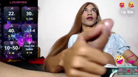 Snapshot of alex_charol chatting on 06.03.26 charol online show from 06.03.26