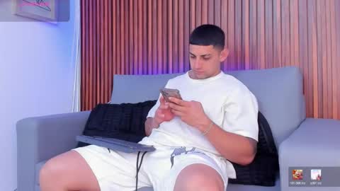 Snapshot of alex_cute77 chatting on 03.16.26 alex online show from 03.16.26