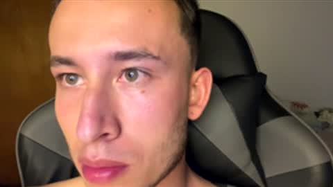 Snapshot of alex_diazz chatting on 03.18.26 alex_diazz online show from 03.18.26