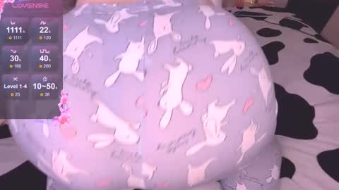 Snapshot of alex_dreams_ chatting on 12.20.25 Alex online show from 12.20.25