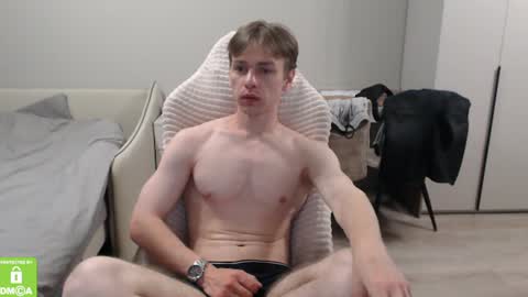 Snapshot of alex_gotcha chatting on 08.09.26 Alex online show from 08.09.26