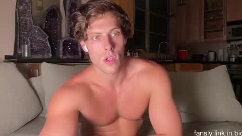 Snapshot of alex_islive chatting on 07.14.26 Alex Stone online show from 07.14.26