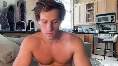 Snapshot of alex_islive chatting on 07.25.26 Alex Stone online show from 07.25.26