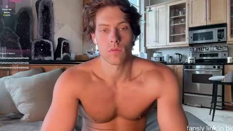 Snapshot of alex_islive chatting on 07.27.26 Alex Stone online show from 07.27.26