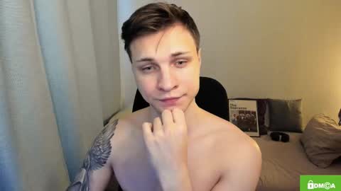 Snapshot of alex_milson chatting on 02.20.26 alex_milson online show from 02.20.26