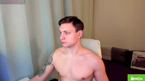 Snapshot of alex_milson chatting on 03.08.26 alex_milson online show from 03.08.26