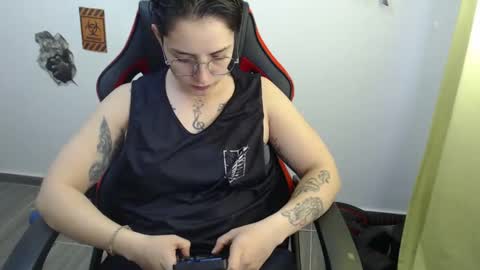 Snapshot of alex_parker07 chatting on 12.06.24 Alex Parker online show from 12.06.24